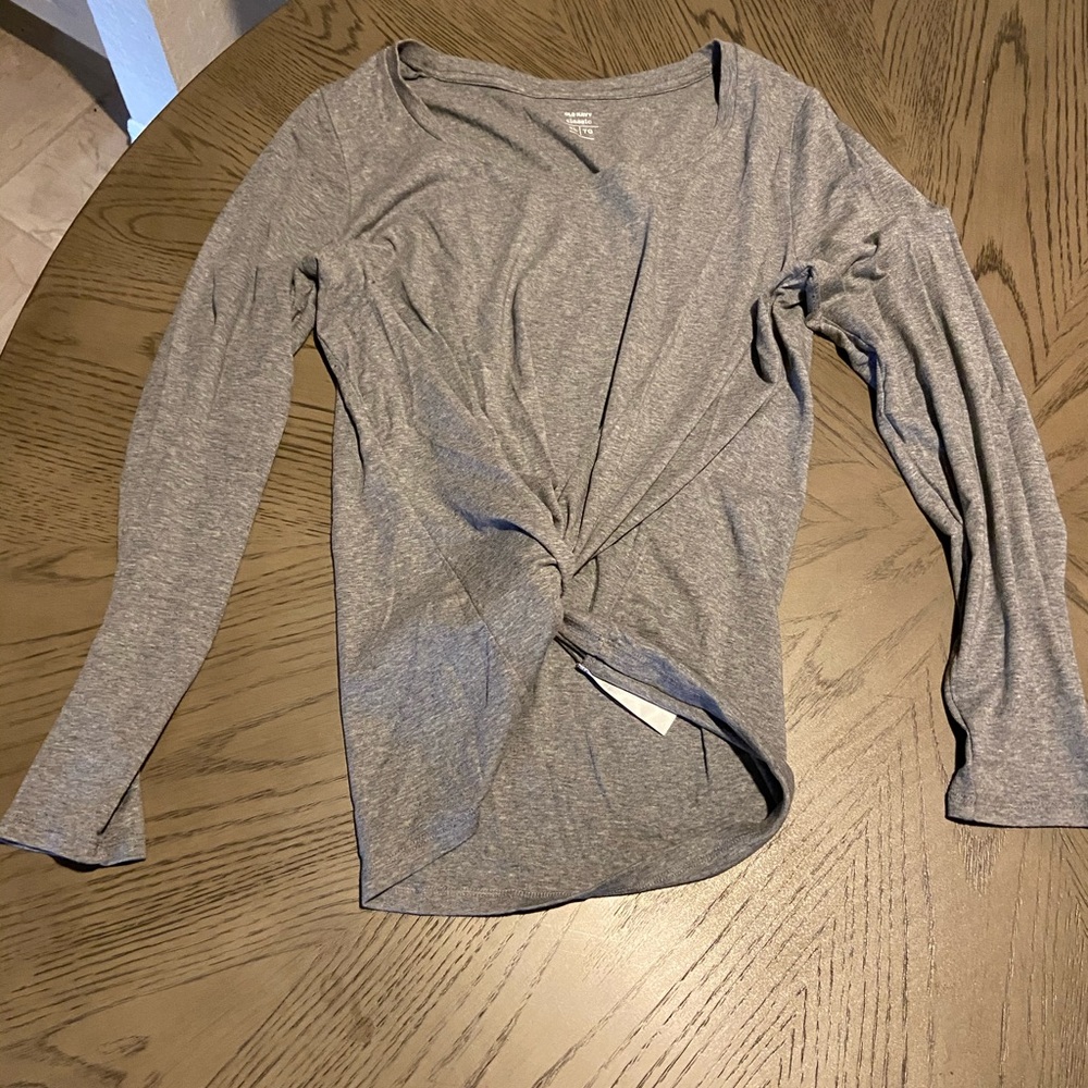 Gray long sleeve top